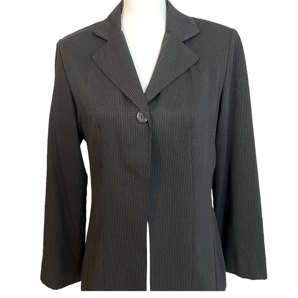 Contrived Clash Blazer